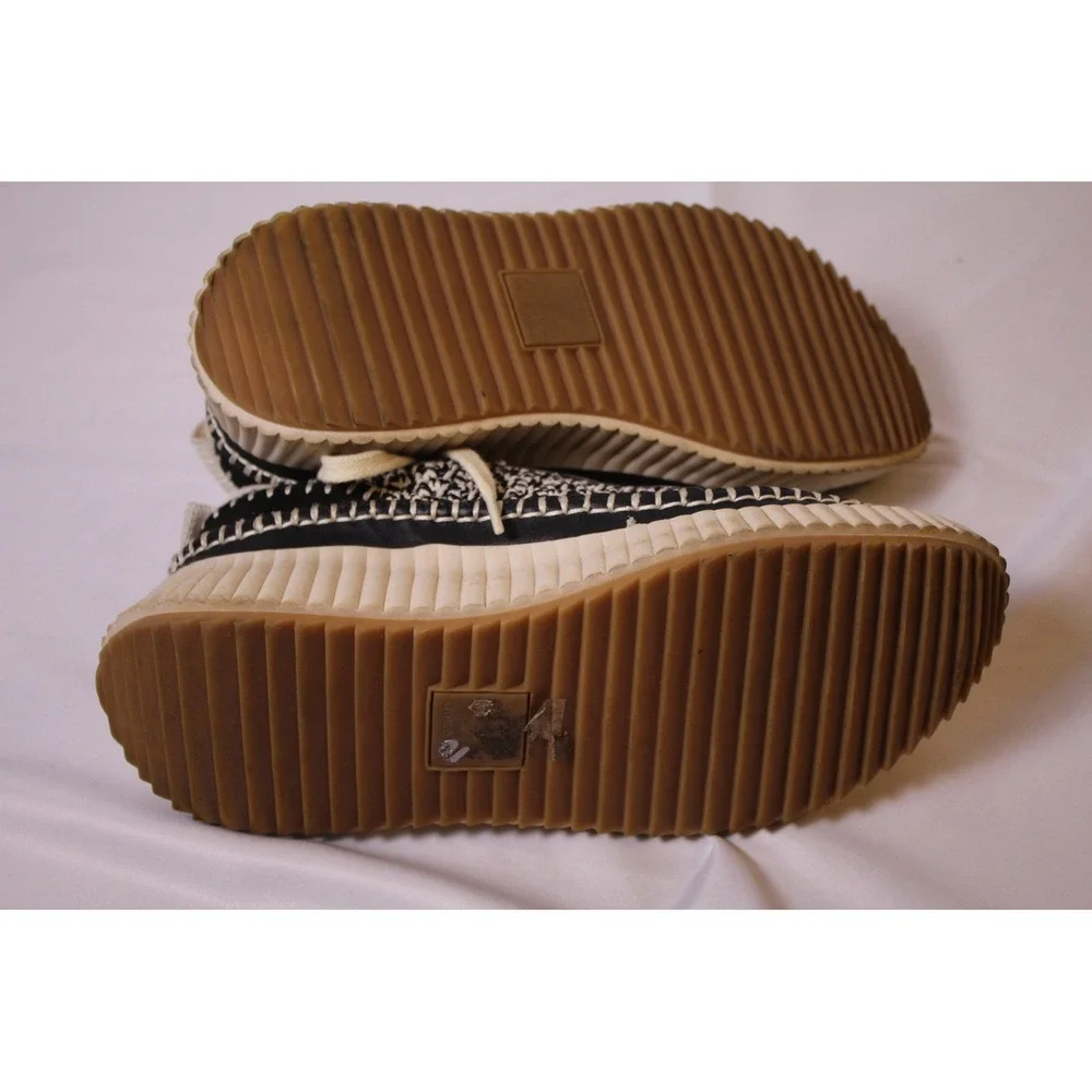 Dolce Vita Women 8.5 Black Beige Casual Sneaker‎ Shoe
